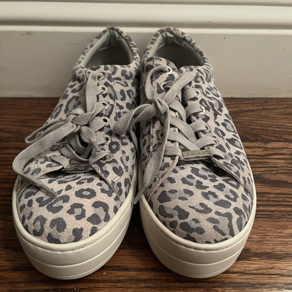J/SLIDES NYC